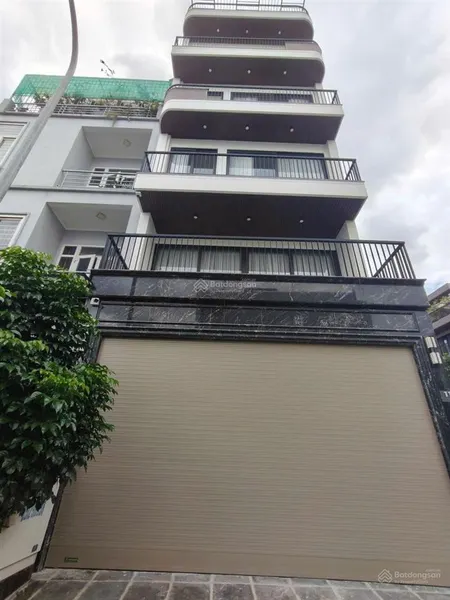 Bán nhà tư đình long biên 55mx6t thang máy, ô tô đỗ cửa, gần công viên