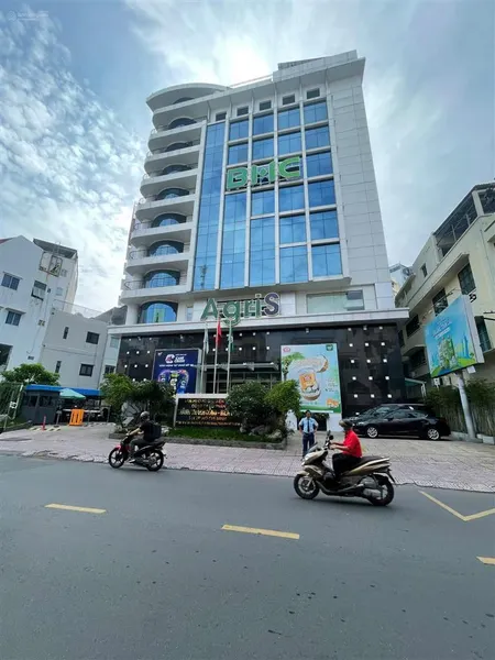 Bán siêu phầm mặt tiền lý thường kiệt ngay nhà thi đấu phú thọ q10dt 12x21m hầm 9 lầu giá 100 tỷ