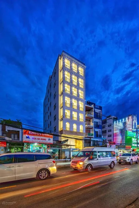 Bán siêu tòa nhà văn phòng mặt tiền âu cơ p14 q. tân bình dt 9.5x32m hầm 9lầu hđt 350tr/th 94tỷ