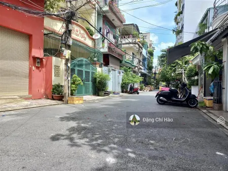 Nhà hxh 6m hoàng hoa thám 4.5 x 15.7m, 3 tầng, giá 11.5 tỷ lt