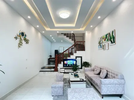Giá chỉ 5.7 tỷ sở hữu ngay nhà 4 tầng 53m2 xuân phương, ngay đường 70 và đường trịnh văn bô