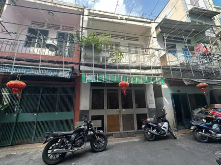 Bán nhà hẻm xe hơi lê văn sỹ, q3 70m2 ,2 tầng, 4pn, gần trường sa 11.3 tỷ tl, sổ hồng riêng