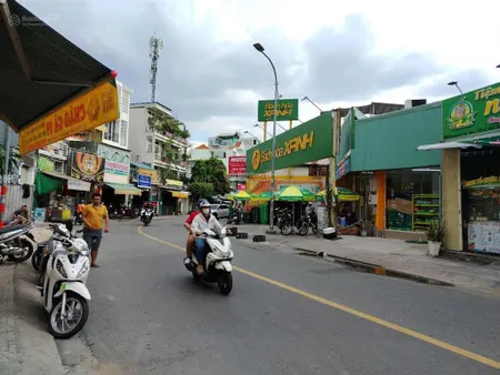 Cần bán gấp tòa nhà dt 4x15m. xây cao 6 tầng mặt tiền nguyễn văn đậu. cực đẹp không lỗi phong thủy