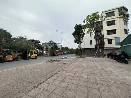 10 TỶ - 50M ĐẤT VÀNG LONG BIÊN - VỈA HÈ ĐÁ BÓNG - Ô TÔ TRÁNH - 2 MẶT NGÕ - KINH DOANH ĐỈNH .