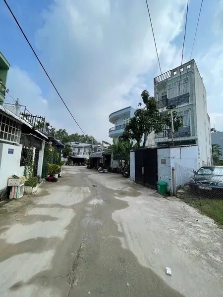 Bán nhà 120m - 4,5 tỷ hẻm xe hơi đường Lê Văn Lương Nhơn Đức Nhà Bè