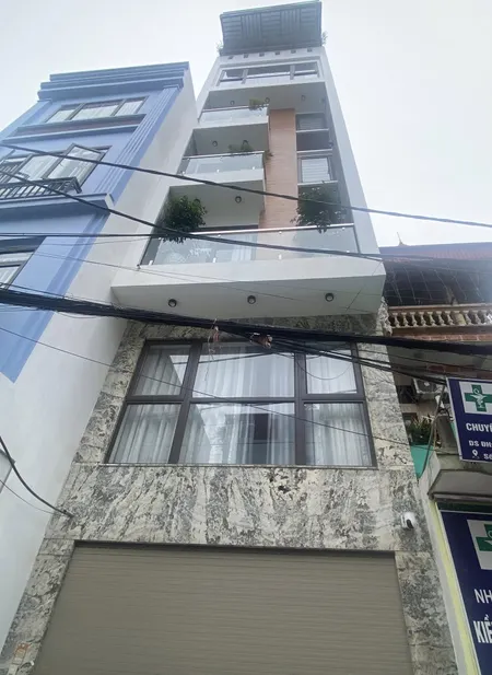 TÔI CẦN BÁN NHÀ PHỐ TRẠM GIÁ TỐT. 7 TẦNG VÀO Ở LUÔN - NGÕ 2 Ô TÔ TRÁNH- ĐÓN CẦU TRẦN HƯNG ĐẠO