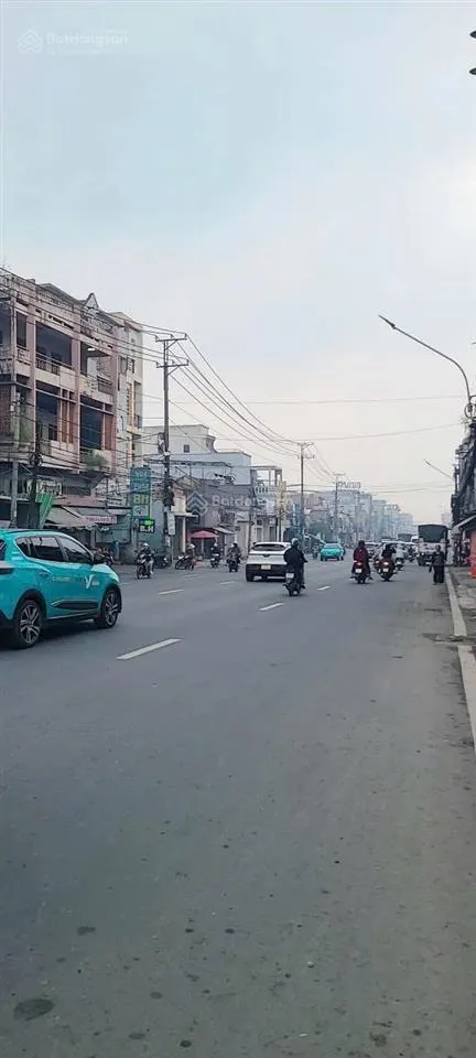 Bán xưởng 1700m mặt tiền 20m tại p.hố nai, có trọ + nhà cấp 4, sổ riêng, giá chỉ 9.5 tỷ