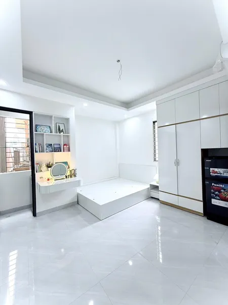 Cho con ra ở riêng - Cần bán gấp tòa CCMN ngõ 254 Minh Khai.