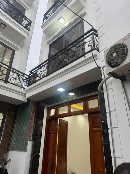 Bán nhà 40mm² ngang 4,5m giá 3.2 tỷ Xã Tam Hưng