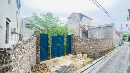 Bán 213m2 đất Phúc Thọ Mai Lâm ô tô vào được mặt tiền 11,55m chia được 2 lô full thổ cư