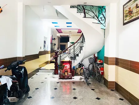 Nhà 3 tầng, Mặt Tiền Võ Thành Trang, Bảy Hiền, 117m2, chỉ 15.x tỷ TL