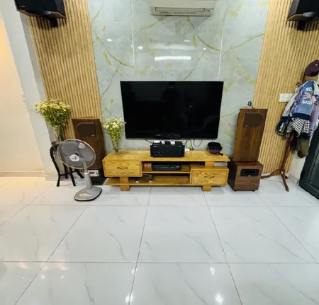 Bán nhà mặt phố 4x13, 3 tầng gần Lê Đức Thọ GV. Đường lớn 26m. Giá 16 tỷ