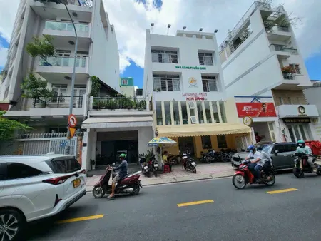 Bán Nhà Mặt Tiền 63 Mai Thị Lựu, Phường Đa Kao, Quận 1