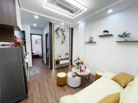 Bán căn hộ chung cư Đê La Thành, Đống Đa, nhà đẹp full nội thất, lô góc thoáng sáng, gần Xã Đàn