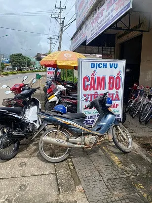 Nhà mặt tiền Hùng Vương , Ngọc hồi, tp pleicần , kontum…. Vị trí đắc địa của tttp . Nhà đang kinh doanh , thu nhập ổn định