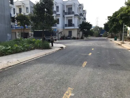 Bán đất lô góc 95m² giá 2.6 tỷ Phường Tân Hiệp