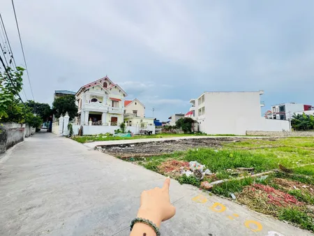 25/10/2025.Bán đất 56.5m² ngang 4m. đường thôn 3,8 m. giá 1.18 tỷ Phường An Phong( Đại Bản). liên hệ 0362558882
