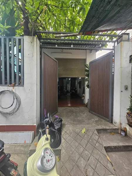 Nhà có Sân Lương Thế Vinh, Hẻm oto, 73,5m², 4,2mx15, giá 7.4 tỷ, Tân Phú