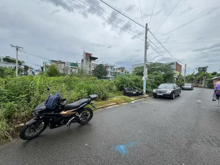 Bán đất Trường Lưu ngay sau chợ Long Trường