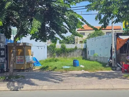 Bán lô đất, 150m, giá 1 tỷ 550mặt tiền đường thới tam thôn 14, hóc môn, cách chợ thới tứ 700m
