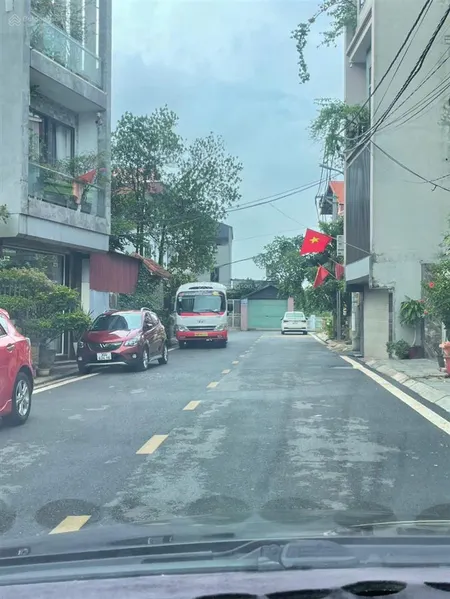 Cần bán gấp 76m mt hậu 5,75m giá 85tr/1m đường rộng 6m cách trục chợ vân trì 100m vân nội đahn