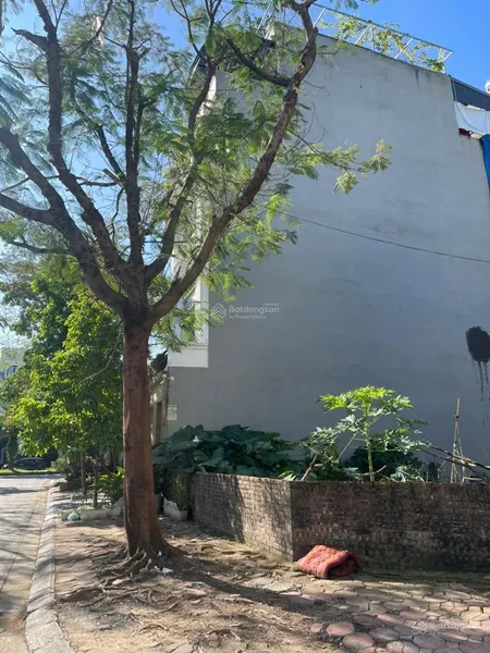 Hiếm, đất lô góc phúc lợi, 68m2, mt 4,5m, đường rộng ô tô tránh, cạnh trường học, chợ, giá 9.4 tỷ