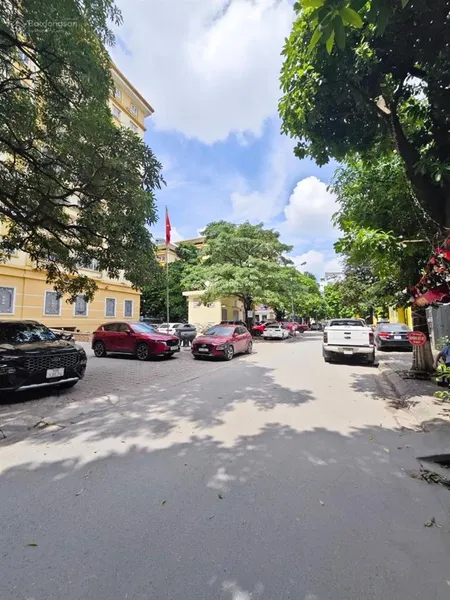 Bán đất mễ trì, ô tô tránh, xây toà vp siêu đẹp, 111m, mt 10m, giá đầu tư rẻ nhất khu chỉ 34 tỷ