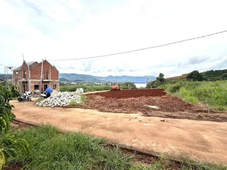 Siêu phẩm đất 3 mặt tiền view thoáng cực đẹp tại nam ban