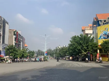 Cần bán lô đất q7 kề himlam dt 11x72m full thổ cư mt đường 12mkqhsổ hồng riênggiá nhỉnh 80/m2