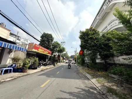 Ngang bề thế 8m, 2 mặt tiền giá siêu hời phù hợp mua đầu tư, bán đất tặng nhà đường số 7 linh tây