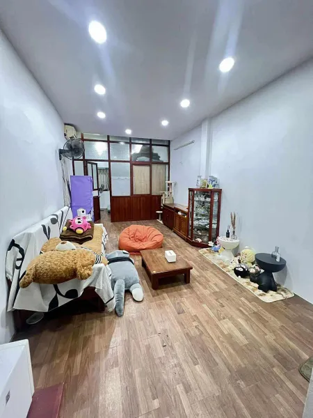 🔥🔥HẠ CHÀO 1TỶ - TẬP THỂ LÒ ĐÚC - PHÂN LÔ, VỈA HÈ, Ô TÔ ĐỖ CỬA - 47M2*2 TẦNG CHỈ 5,5TỶ🔥🔥