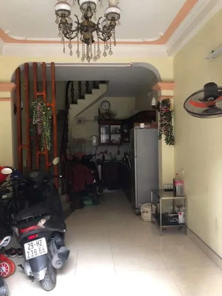 Chính chủ cho thuê nhà 4 tầng – ngõ 296 Lĩnh Nam, Hoàng Mai