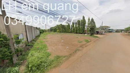 bán cắt lổ lô đất vườn 1600m2 ngang 20m cho con mua xe giá chưa tới 900 triệu ngay trục chính