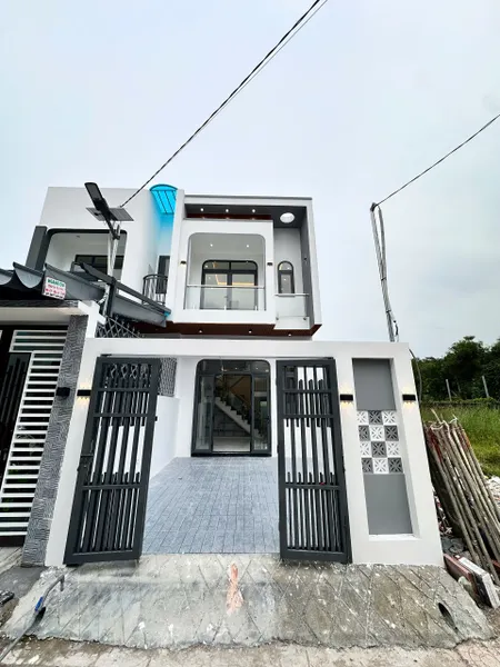 SIÊU PHẨM NHÀ LẦU VỪA HOÀN THIỆN CHỈ 700TR SỞ HỮU NGAY TRUNG TÂM