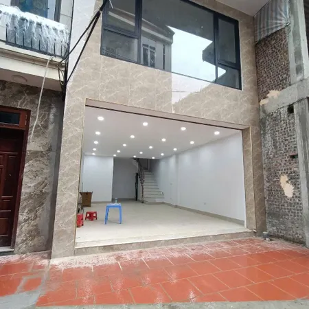 🏡 CỰC HIẾM PHỐ TRẠM LONG BIÊN – SIÊU PHẨM 6 TẦNG THANG MÁY – FULL NỘI THẤT – GARA Ô TÔ – NỞ HẬU