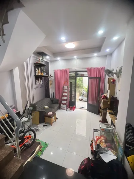 Bán nhà Nguyễn Công Hoan, 3PN, ngang 4m, Phường 7 Phú Nhuận, dưới 7 tỷ.