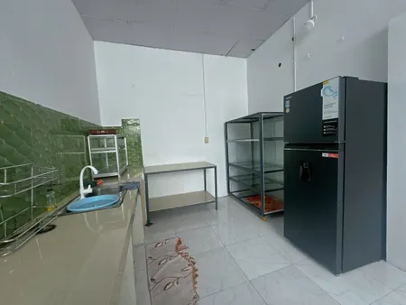 Bán nhà mặt tiền 1 trệt 1 lầu liền kề Đại lộ Đồng Khởi
