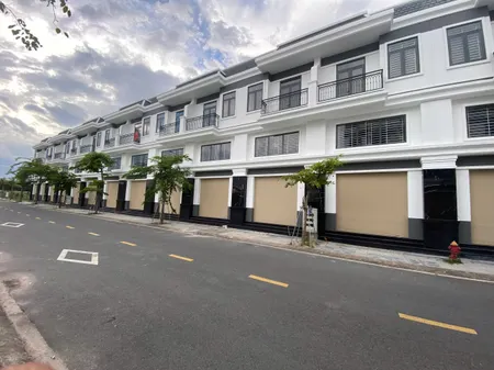 Sổ riêng từng nền – Xây dựng Theo Mẫu, ngay trung tâm Hòa Lợi – Bến Cát