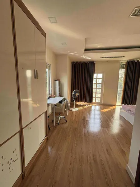 BDS HVL - Nhà 1 trệt 2 lầu 4pn 4wc 1 khách 1 bếp 1 sân phơi