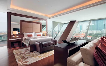 CỰC RẺ HOÀNG QUỐC VIỆT – NHÀ 5 TẦNG THANG MÁY – Ở CỰC SƯỚNG, KINH DOANH CỰC ĐỈNH – 180M², GIÁ CHỈ 20 TỶ!