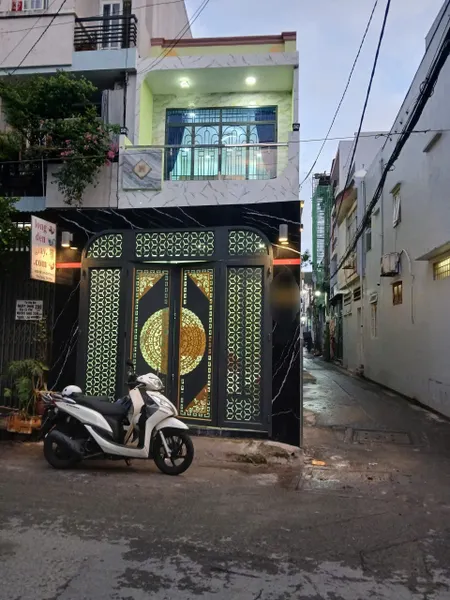 Bán nhà hẻm 6m, ngay Khuông Việt, 4pn, 70m2, có tách 2 phòng cho thuê dòng tiền lâu dài