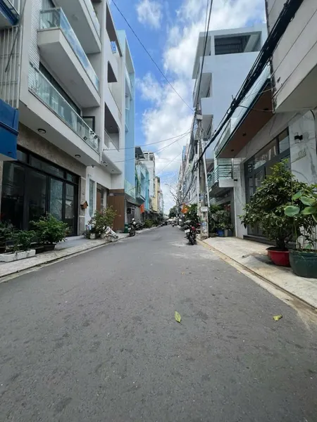 MẶT TIỀN KINH DOANH VĨNH HỘI 

CÓ 10 TỶ