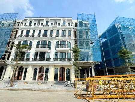 BẢNG HÀNG NOBLE PALACE ĐƯỜNG NỐI HOÀNG QUỐC VIỆT KÉO DÀI LH;0931982626