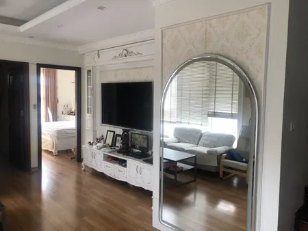 Bán nhà Mặt phố Gia Quất 138.2m² ngang 8.15m giá 56 tỷ Phường Việt Hưng (LH: Zalo 0862299066)