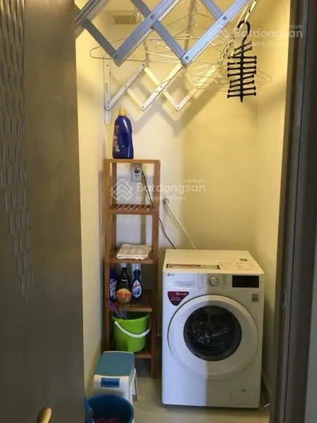 Kẹt tiền cần ra hàng căn hộ riva park 2pn 2wc sổ hồng có nội thất cơ bản