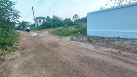 Bán đất viu hồ