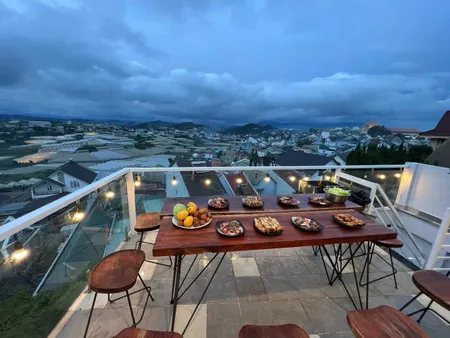 🏠 GIẢM GIÁ KỊT SÀN – CHỈ 8,6 TỶ
Bán Homestay KQH Ngô Quyền