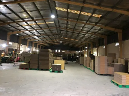 Bán nhà xưởng Phường Thuận Giao, TP, HCM  Địa chỉ cũ, phường Thuận Giao, Thuận An, Bình Dương.
 
  Diện tích: 4.455m2;  42x 106m (1.500m2 thổ cư)
  Mặt tiền: 42m 
  Pháp lý: Sổ + Giấy phép xây dựng