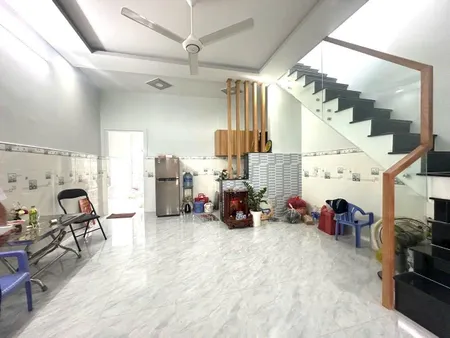 Siêu phẩm khu vực Cổ Nhuế, Bắc Từ Liêm, 3 bước ra phố, ngõ ô tô tránh, 70 m2, mặt tiền 8m,. Mặt tiền 8m. Giá 28 x tỷ