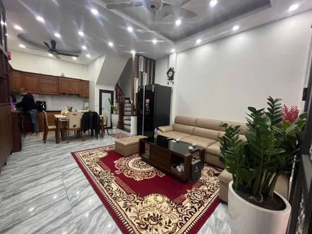 Cho thuê nhà riêng phố Lê Đức Thọ, 40m² x 4 tầng. 4PN, 3WC, 16.5 Triệu/tháng